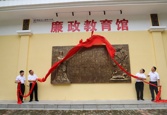 太阳集团2007